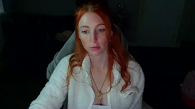 Red firesquirt online show from February 2025 02:48:02 PM