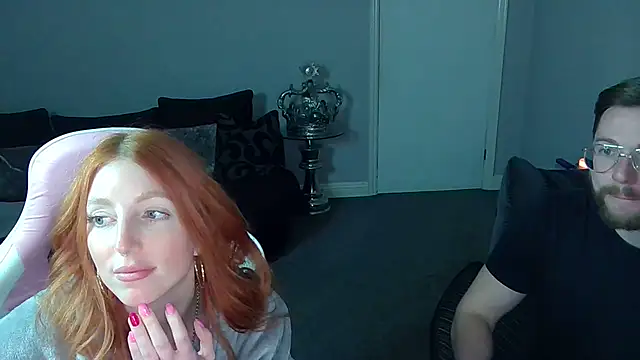 Red firesquirt online show from March 2025 09:27:01 PM