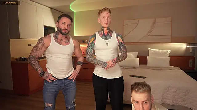 enjoy me online show from October 2025 03:33:02 PM