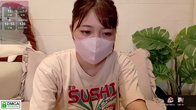 Snapshot of SUZU_ chatting on June 2026 01:14:01 PM SUZU online show from June 2026 01:14:01 PM