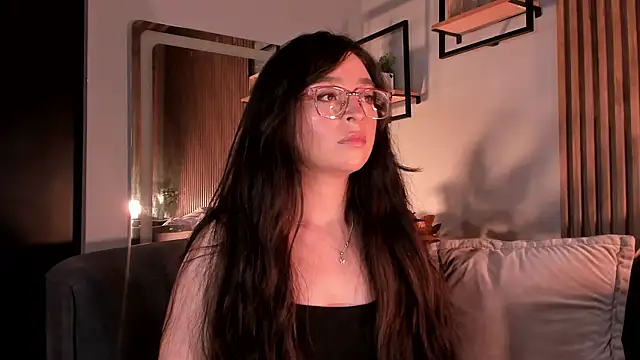 Eva Macalliter online show from July 2026 10:31:01 PM