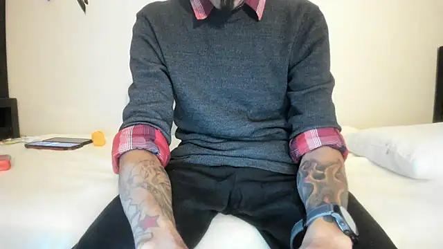 RoosterWabbit online show from October 2025 08:40:02 PM