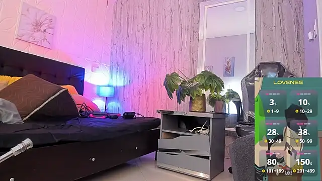 JUANDIAMONDS98 online show from December 2025 01:40:02 PM