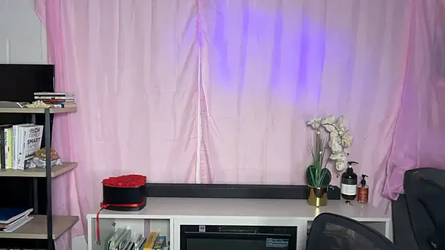 SashaEstrella online show from March 2026 07:08:02 AM