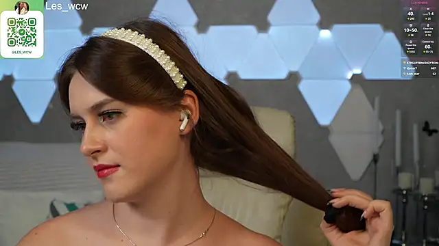 Snapshot of HarleyDeess chatting on January 2025 01:08:01 AM HarleyDeess online show from January 2025 01:08:01 AM