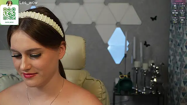 Snapshot of HarleyDeess chatting on January 2025 04:18:02 AM HarleyDeess online show from January 2025 04:18:02 AM