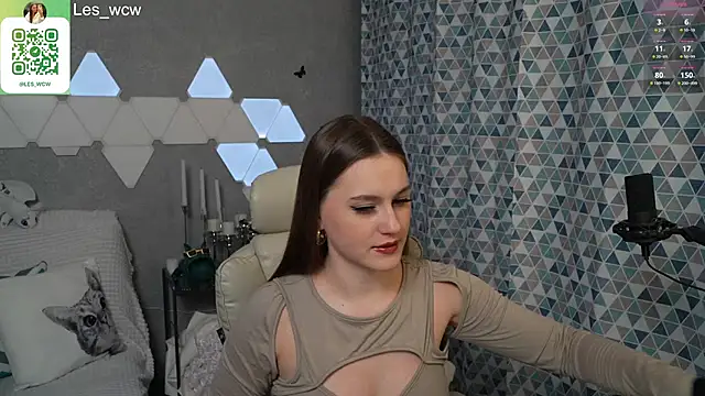 Snapshot of HarleyDeess chatting on March 2025 09:22:01 PM HarleyDeess online show from March 2025 09:22:01 PM