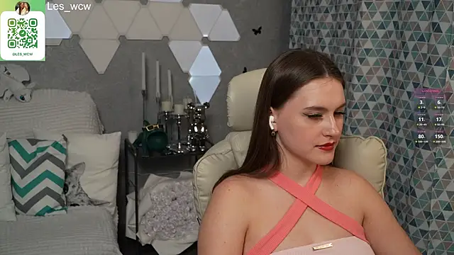 Snapshot of HarleyDeess chatting on March 2025 12:15:01 AM HarleyDeess online show from March 2025 12:15:01 AM