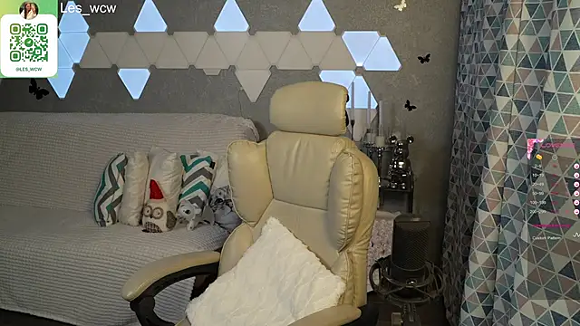 Snapshot of HarleyDeess chatting on September 2025 09:38:02 PM HarleyDeess online show from September 2025 09:38:02 PM