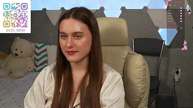 Snapshot of HarleyDeess chatting on January 2026 09:52:02 PM HarleyDeess online show from January 2026 09:52:02 PM