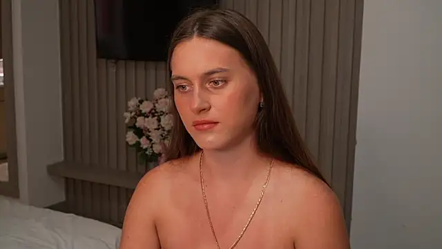 Snapshot of HarleyDeess chatting on February 2026 07:57:02 PM HarleyDeess online show from February 2026 07:57:02 PM