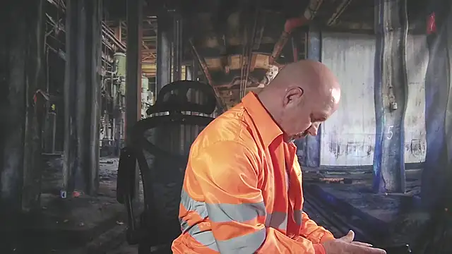 ManlyPrisonGuy online show from April 2026 01:42:02 PM