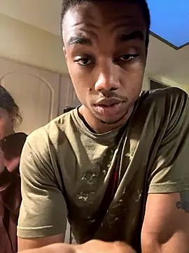 Shhhtrey0375 online show from January 2026 12:35:01 AM