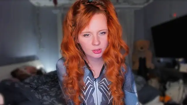 KlementinaBbG online show from April 2026 09:04:02 PM