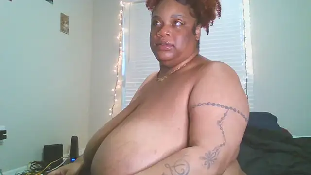 NaughtyHottieBBW online show from April 2026 04:15:01 PM