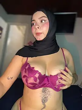 aneesa darzi online show from July 2026 06:29:01 PM
