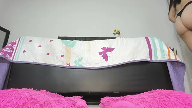 martinaclark online show from July 2026 11:17:02 AM