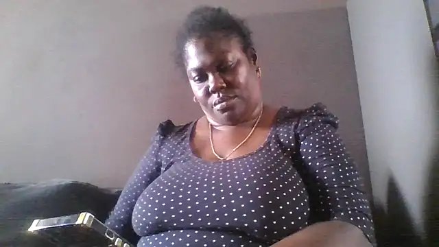 XgeileKutje online show from April 2026 05:54:01 PM