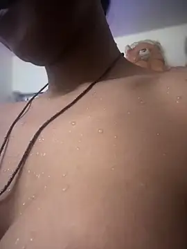 PARI Hun online show from April 2026 05:16:02 PM