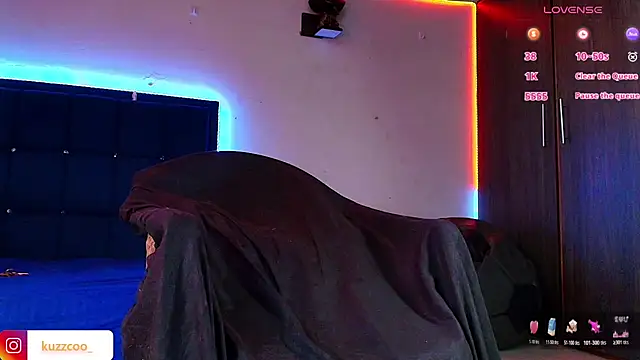 kuzzcoo online show from April 2026 02:11:01 PM