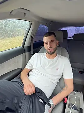 ElChapoGuzman95 online show from March 2026 06:24:02 AM