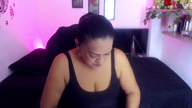 menfismuller2 online show from November 2025 06:08:01 PM