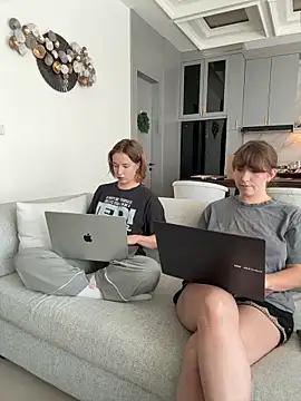 Nura n Sarah online show from April 2026 05:23:01 AM