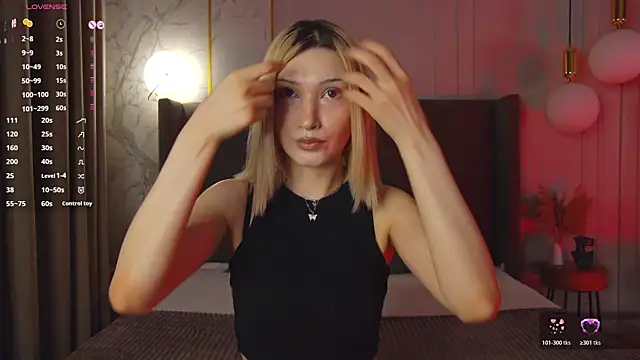 CarolReeves online show from April 2026 04:19:01 PM