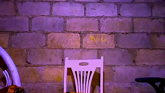 nzanizy online show from November 2025 06:19:02 PM