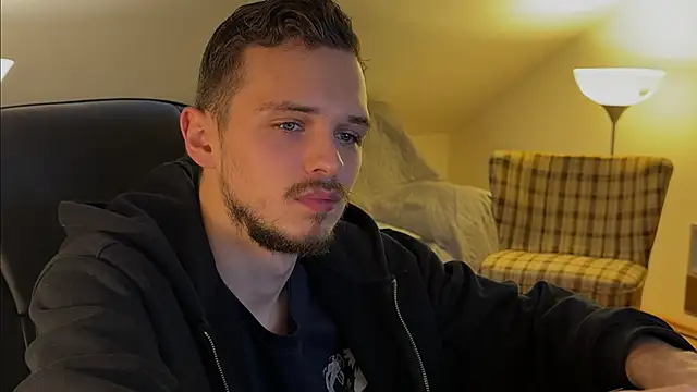 naked psy online show from December 2025 02:00:01 PM