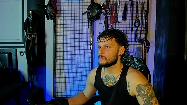 Twisted Fantasy online show from April 2026 03:40:02 AM