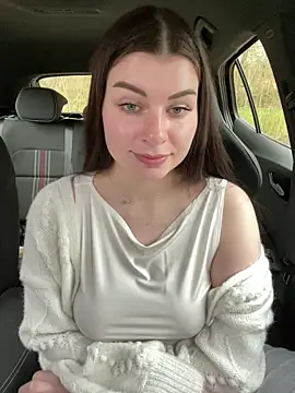 EllyNora online show from March 2026 03:29:01 PM