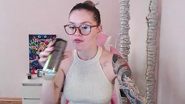 miaacatt online show from October 2025 07:16:01 AM