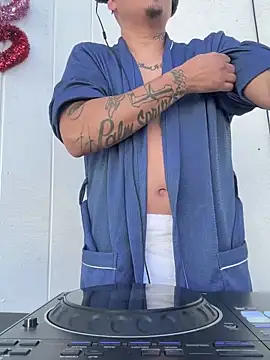 PeterGrandee online show from February 2025 11:36:02 PM