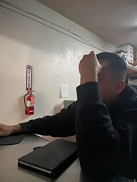 PeterGrandee online show from March 2025 06:01:02 PM