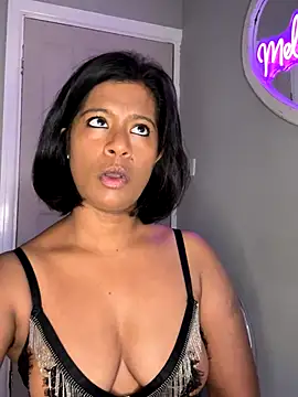 RoseMelanie online show from October 2025 06:44:01 AM