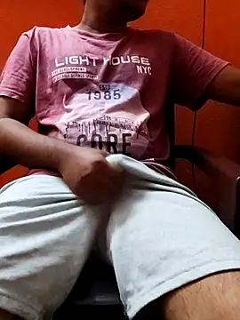 Snapshot of mrshine chatting on February 2025 04:50:02 PM mrshine online show from February 2025 04:50:02 PM