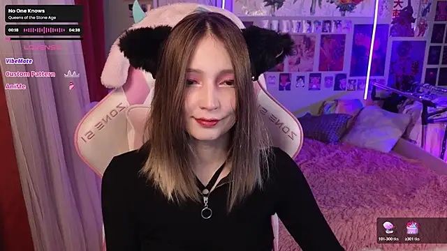 Evie Ro online show from March 2026 12:12:01 AM