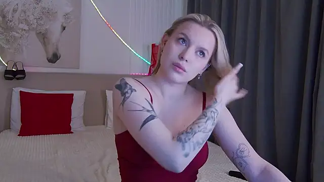 AmaliaBell online show from April 2026 01:13:02 PM