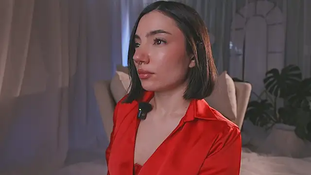 AmyArmstrong online show from April 2026 10:25:02 PM