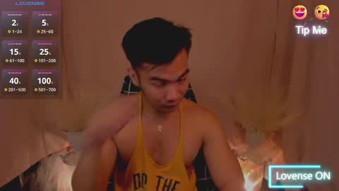 Snapshot of 000batman000 chatting on December 2024 11:36:02 PM Bruce online show from December 2024 11:36:02 PM