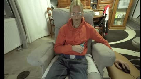 jeff online show from December 2025 05:45:02 AM