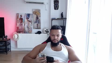 Kingsley online show from December 2025 08:56:02 AM