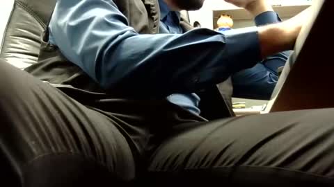 J10004246 online show from February 2025 10:00:01 PM