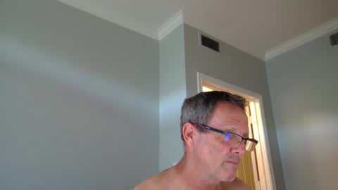 Snapshot of 13glanmorfa chatting on April 2026 07:16:01 PM 13glanmorfa online show from April 2026 07:16:01 PM