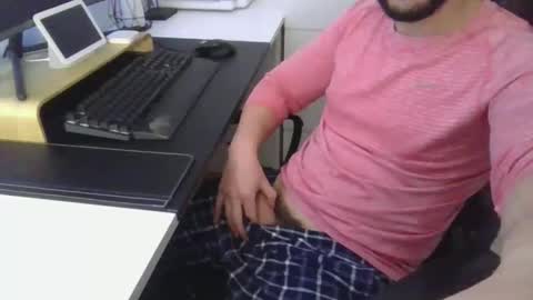 1490888 online show from December 2025 02:48:01 PM