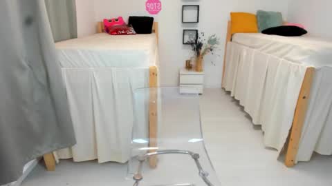 18perfecttits online show from December 2025 04:40:02 AM