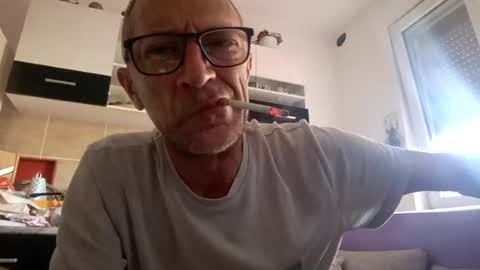 Snapshot of 1973man chatting on June 2026 09:23:02 AM 1973man online show from June 2026 09:23:02 AM