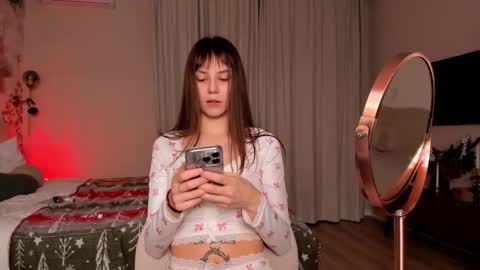 Lily 3 online show from January 2026 07:29:01 PM