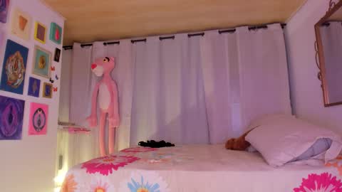 laiaa rivas online show from February 2026 05:26:01 AM